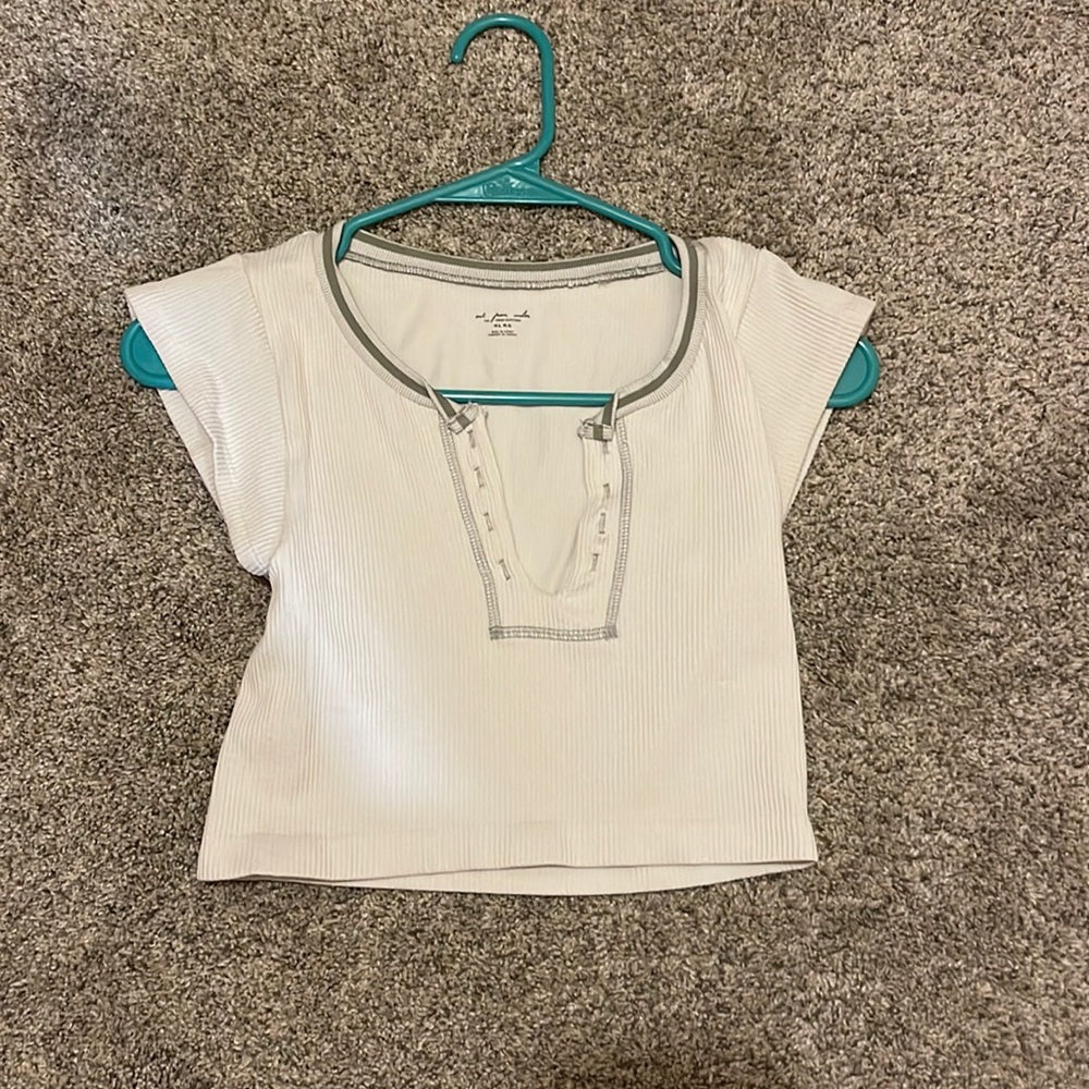 never worn urban outfitters too size M/L